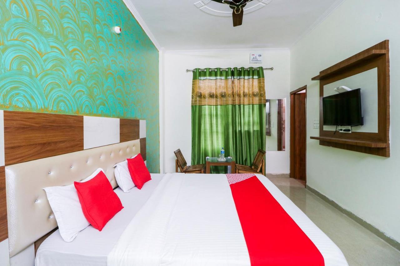 Oyo Hotel City View Nayagaon Exteriér fotografie